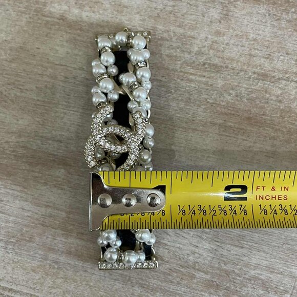 Chanel Pearl Hair Barrette - Picture 6 of 6